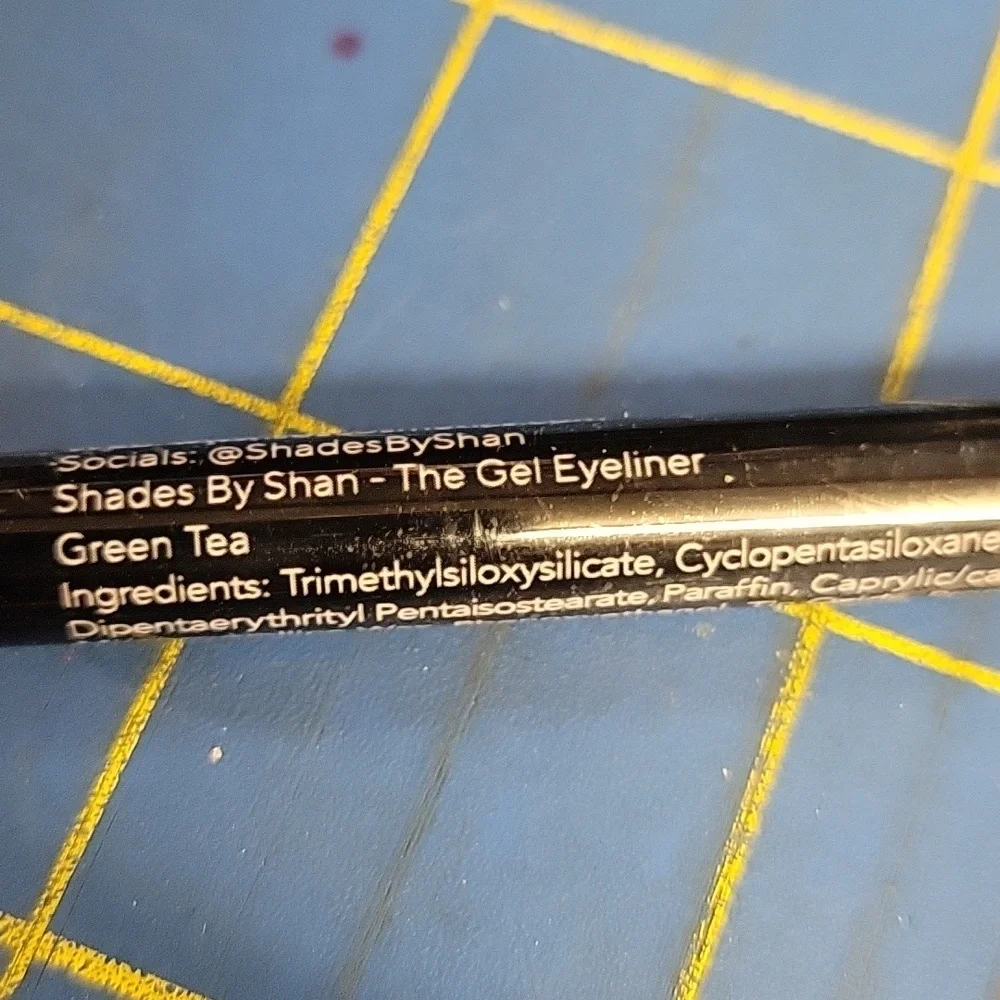 Shades By Shan Gel Eyeliner - Green Tea New Sealed